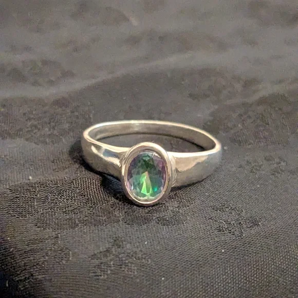 New Dazzling 925 Solid Sterling Silver Ring Mystic Topaz CZ Ring Size 7 - Picture 8 of 8